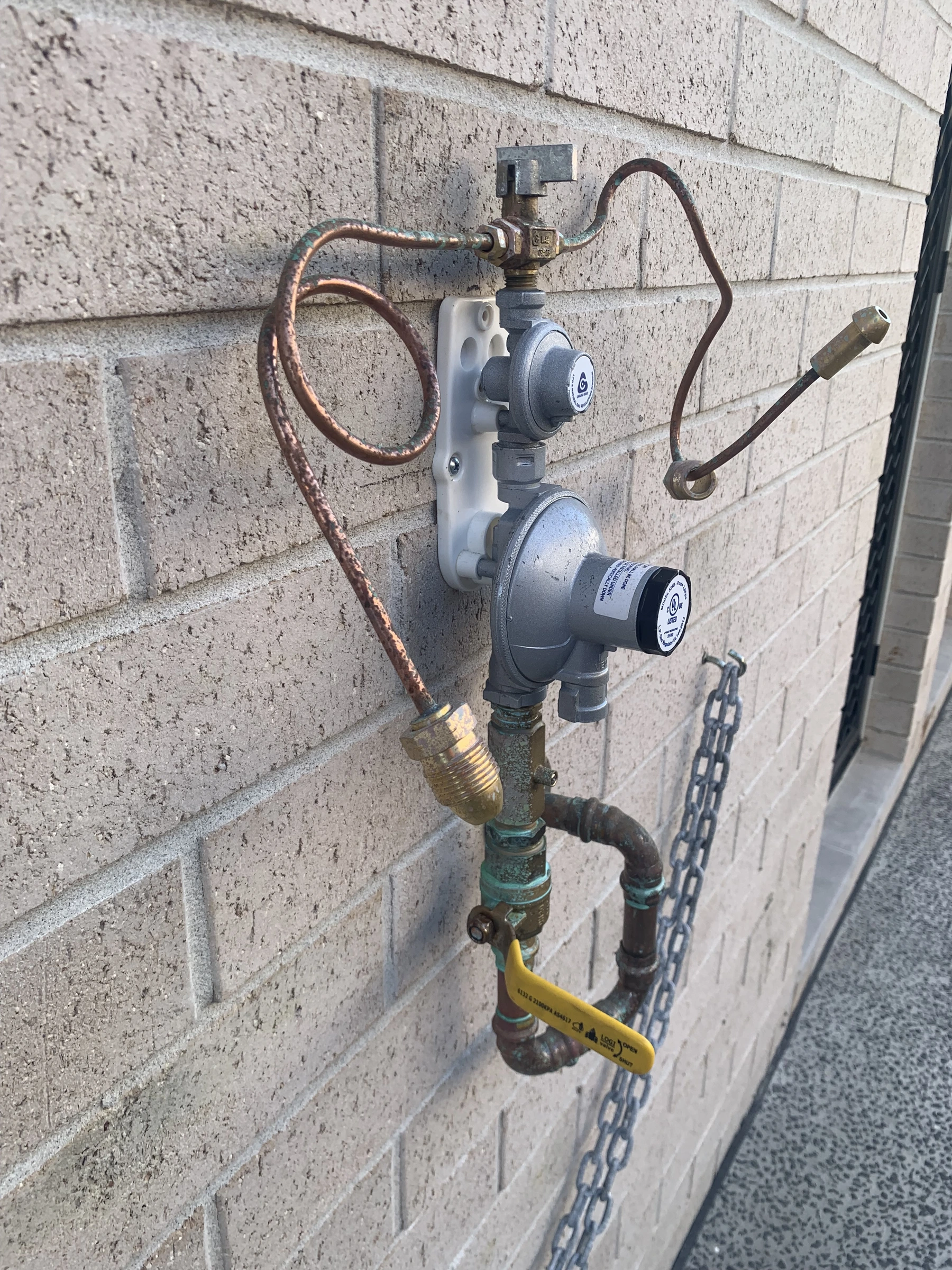 Gas regulator and valve installation Gold Coast